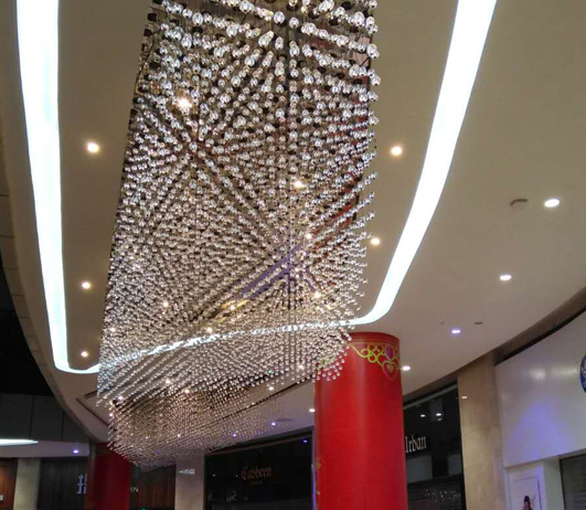 山东银座和谐广场水晶灯清洁(图3)
