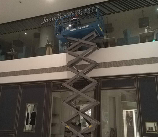 恒隆广场高空清洗(图3)